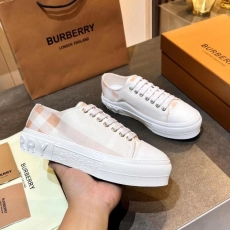 Burberry Low Shoes